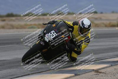 media/Sep-21-2025-Race Pace (Sun) [[98bf33ef95]]/Verified/5-Turn 15 Inside (930am)/